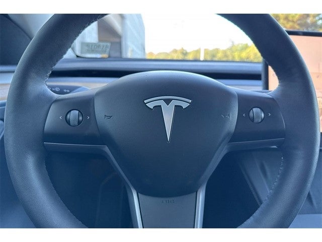 2024 Tesla Model Y Standard Range
