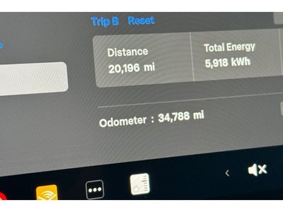 2023 Tesla Model Y Standard Range Hardware 4 (HW4/AI4)