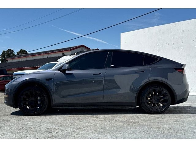 2023 Tesla Model Y Standard Range Hardware 4 (HW4/AI4)