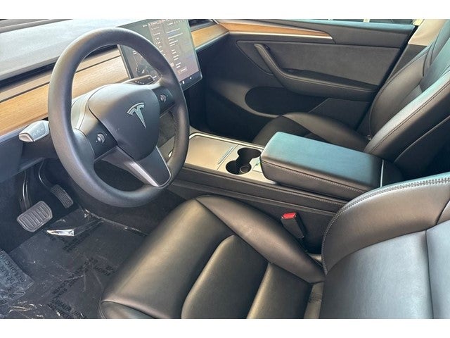 2023 Tesla Model Y Standard Range Hardware 4 (HW4/AI4)