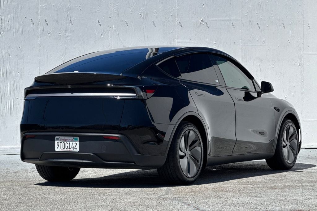 2026 Tesla Model Y Long Range