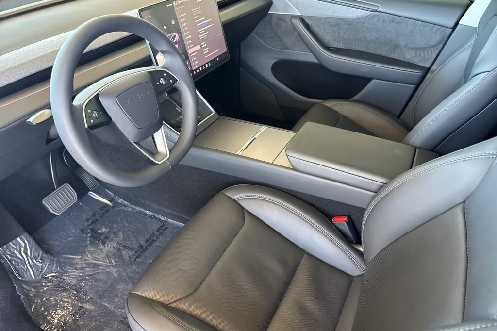 2026 Tesla Model Y Long Range