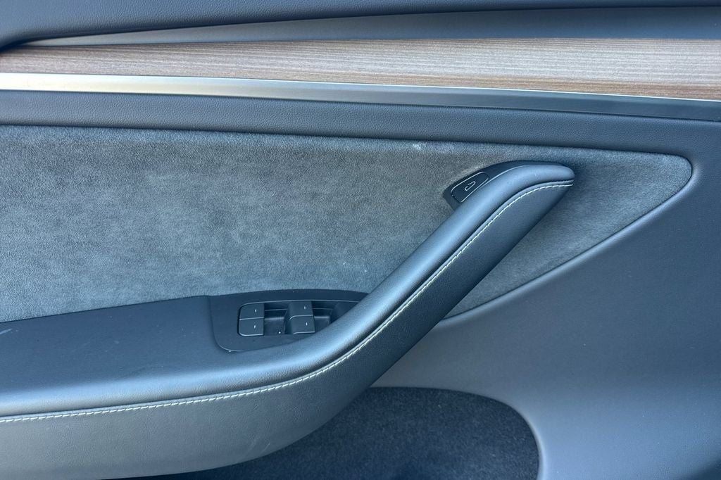 2023 Tesla Model Y Long Range Hardware 4 (HW4)