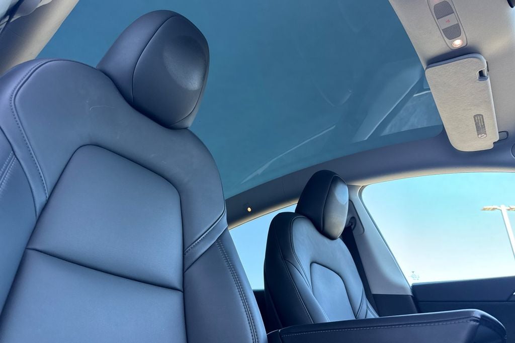 2023 Tesla Model Y Long Range Hardware 4 (HW4)
