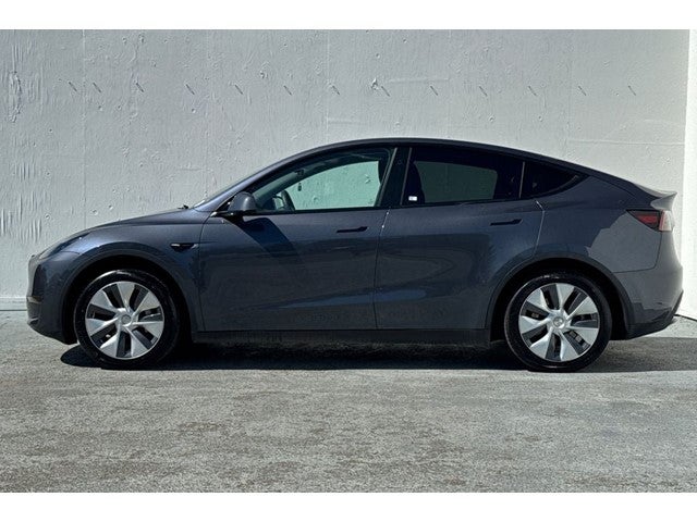 2023 Tesla Model Y Long Range Hardware 4 (HW4)