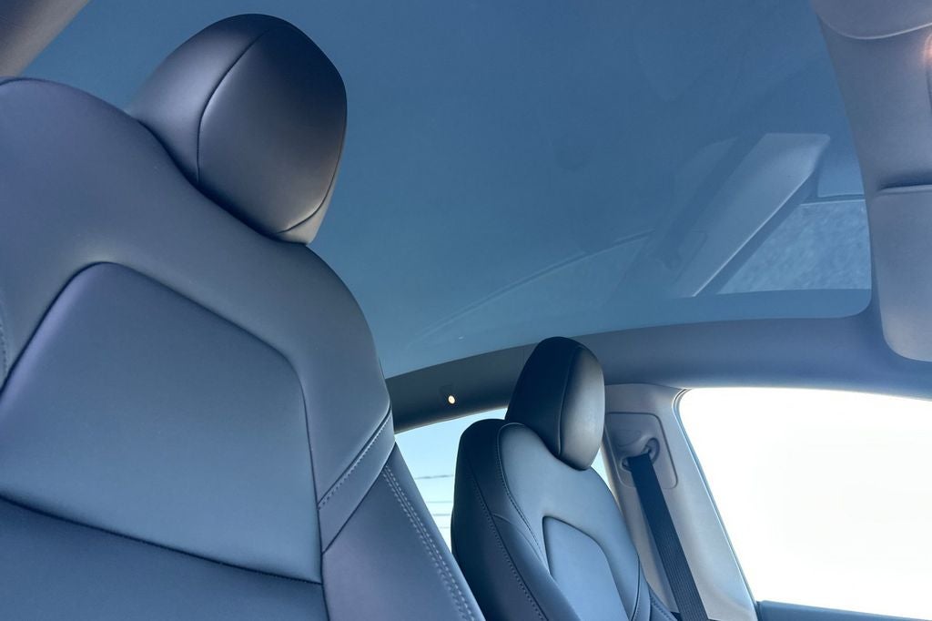 2025 Tesla Model Y Long Range