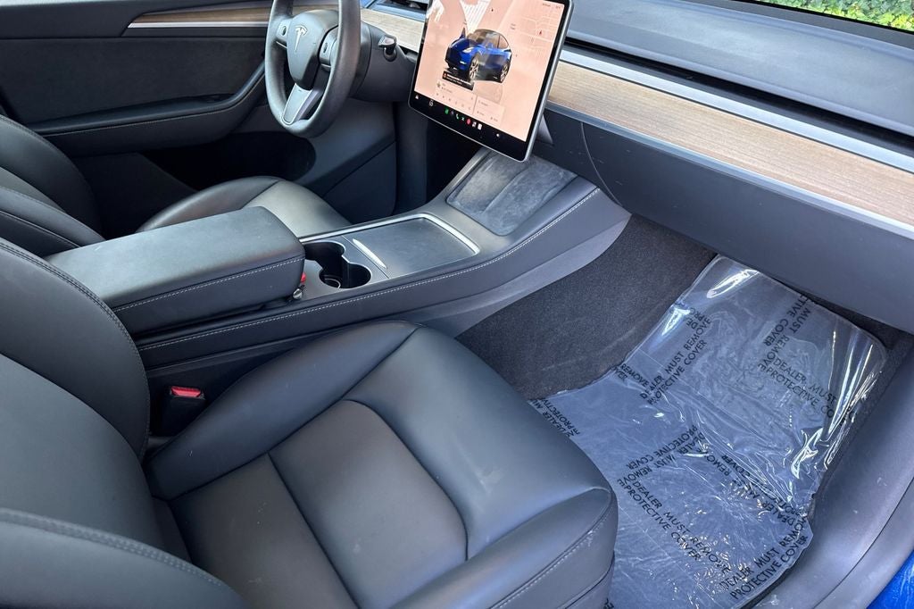 2024 Tesla Model Y Long Range
