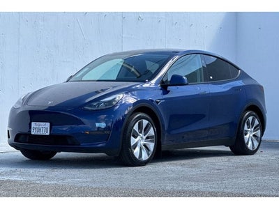 2024 Tesla Model Y Long Range