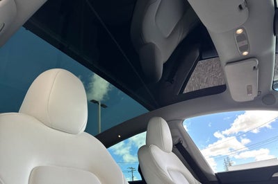 2024 Tesla Model Y Performance