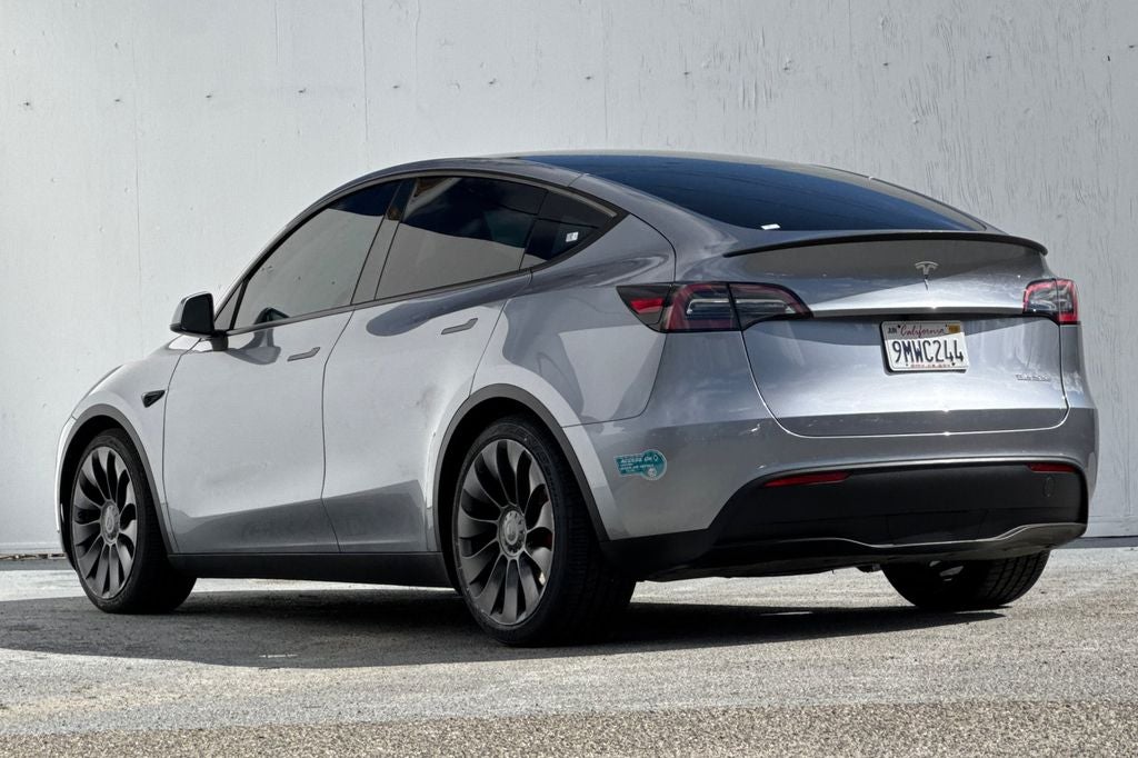 2024 Tesla Model Y Performance