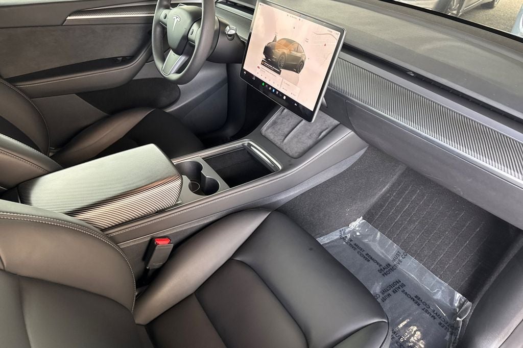 2025 Tesla Model Y Performance