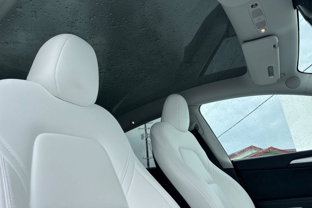 2025 Tesla Model Y Performance