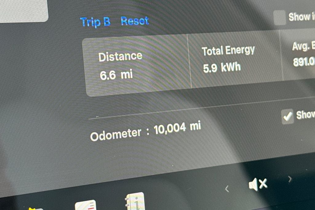 2025 Tesla Model Y Performance