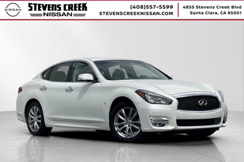 2017 INFINITI Q70 3.7 AWD