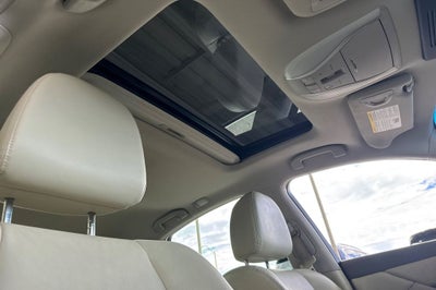 2017 INFINITI Q70 3.7 AWD