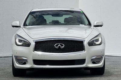 2017 INFINITI Q70 3.7 AWD