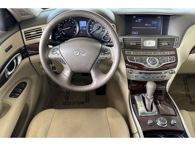 2017 INFINITI Q70 3.7 AWD