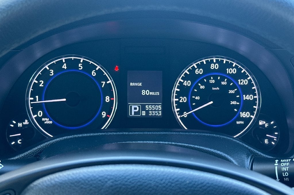 2015 INFINITI Q40 Base