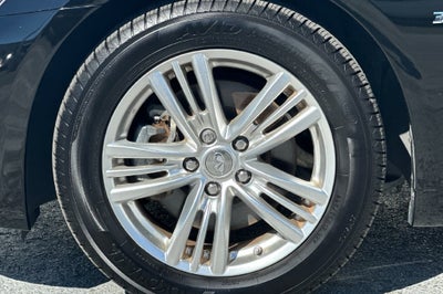 2015 INFINITI Q40 Base