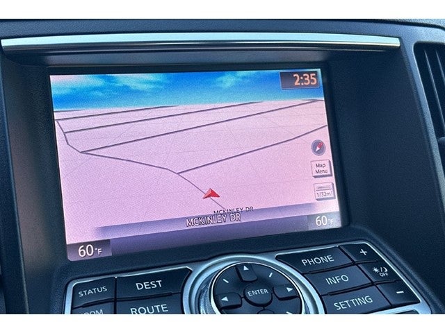 2015 INFINITI Q40 Base