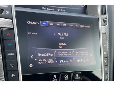 2017 INFINITI Q50 Premium