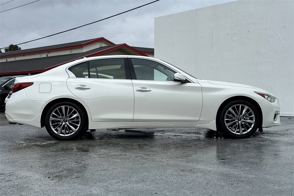 2023 INFINITI Q50 LUXE AWD