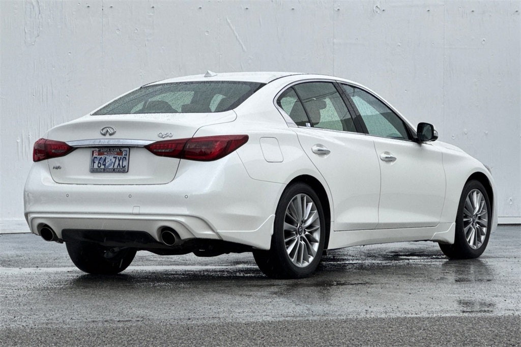 2023 INFINITI Q50 LUXE AWD