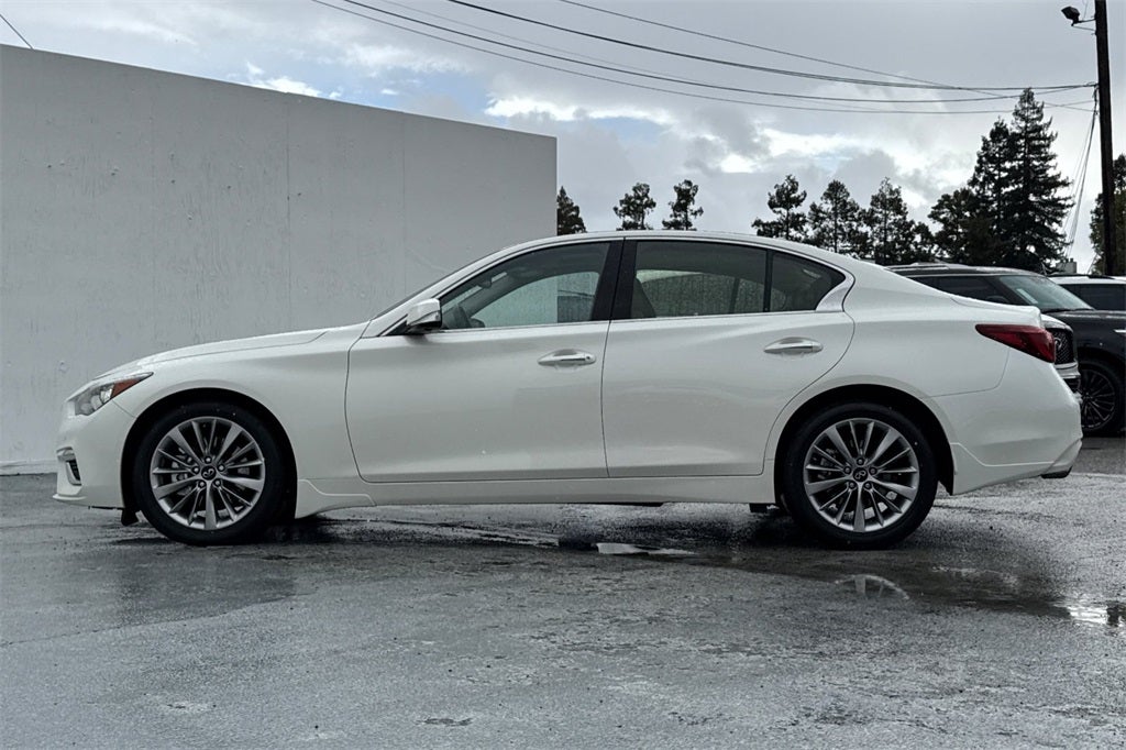 2023 INFINITI Q50 LUXE AWD