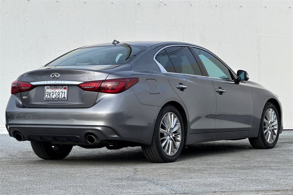 2021 INFINITI Q50 LUXE AWD
