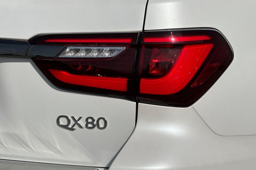 2024 INFINITI QX80 PREMIUM SELECT 4WD