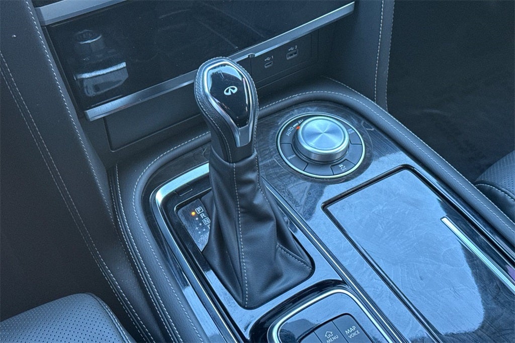 2024 INFINITI QX80 SENSORY 4WD