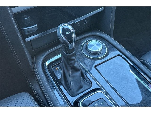 2024 INFINITI QX80 SENSORY 4WD