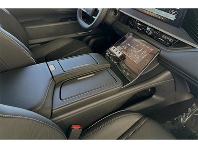 2025 INFINITI QX80 Sensory 4WD