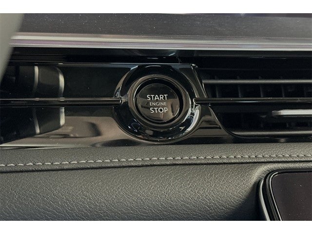 2025 INFINITI QX80 Sensory 4WD