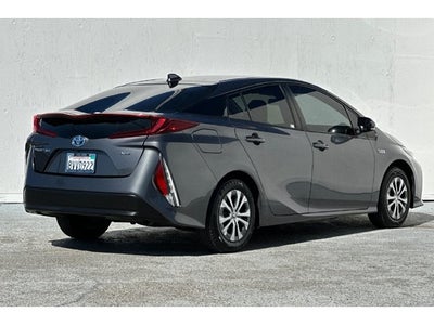 2021 Toyota Prius Prime XLE