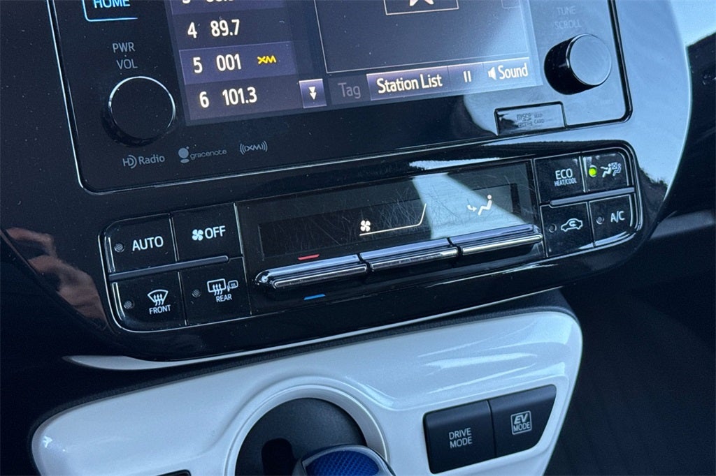 2017 Toyota Prius Three