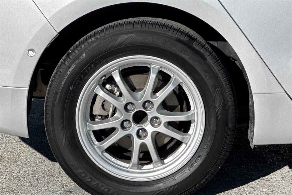 2017 Toyota Prius Three