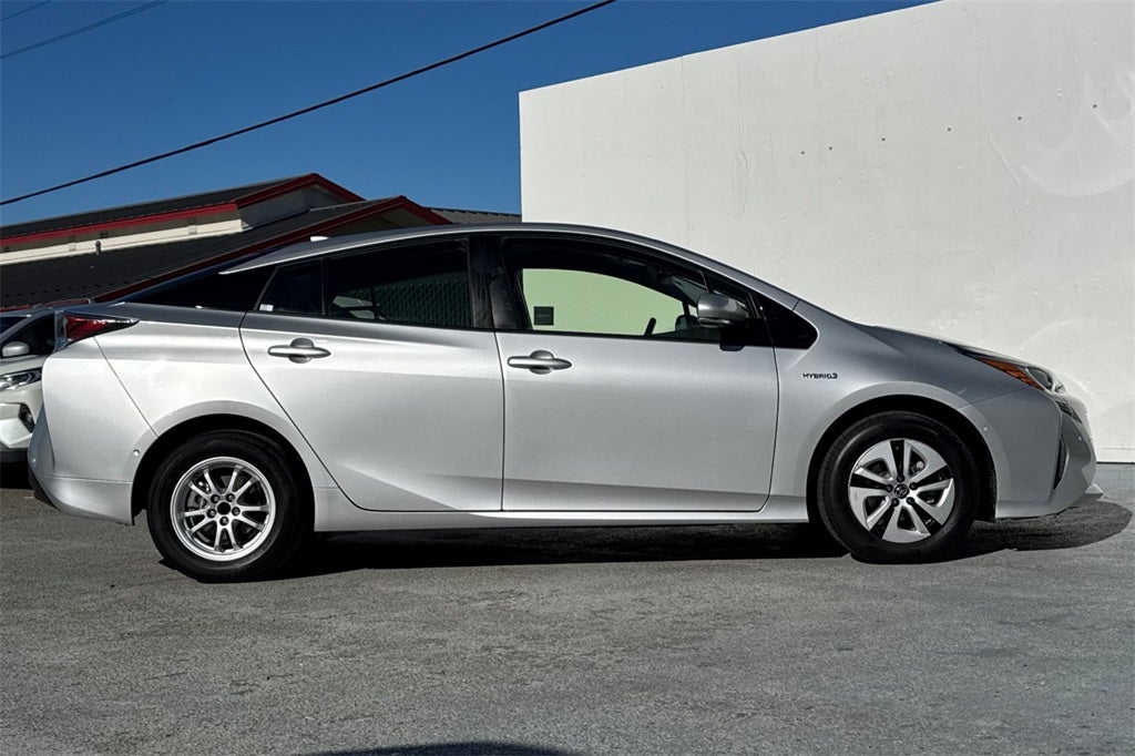 2017 Toyota Prius Three