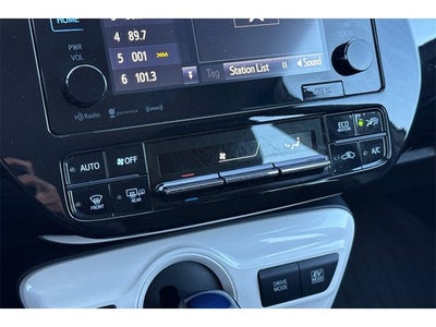 2017 Toyota Prius Three