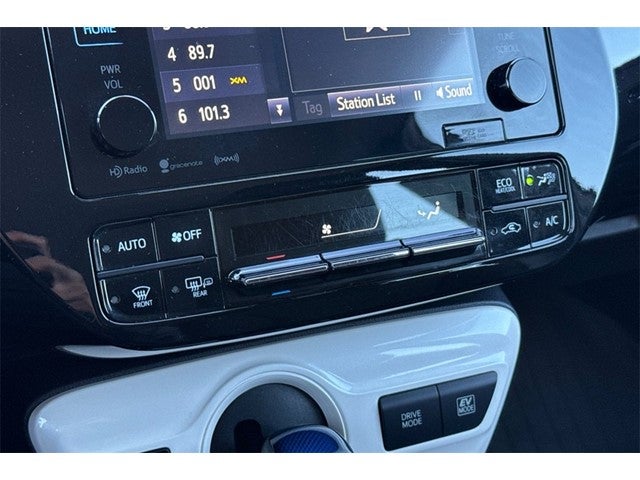 2017 Toyota Prius Three