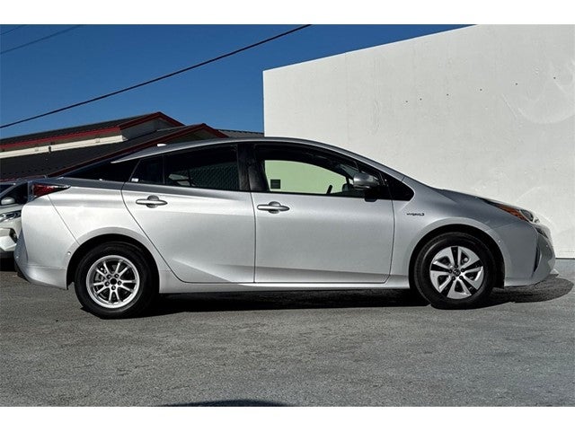 2017 Toyota Prius Three