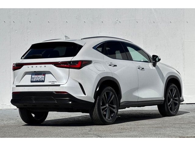 2023 Lexus NX 450h+ Luxury