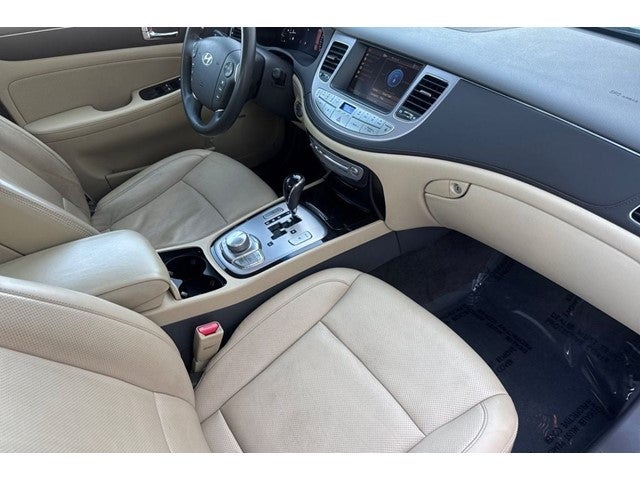 2010 Hyundai Genesis 4.6