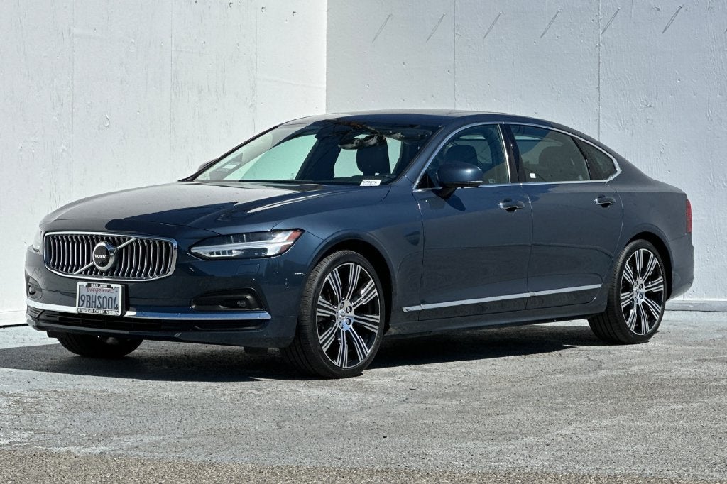 2022 Volvo S90 B6 Inscription