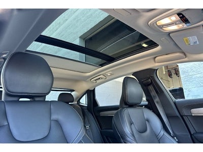 2022 Volvo S90 B6 Inscription