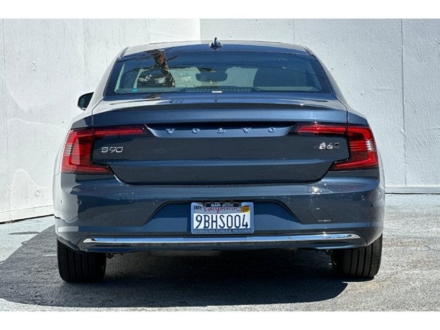 2022 Volvo S90 B6 Inscription