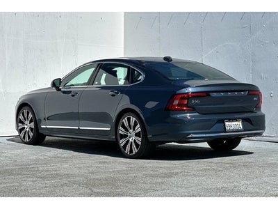 2022 Volvo S90 B6 Inscription