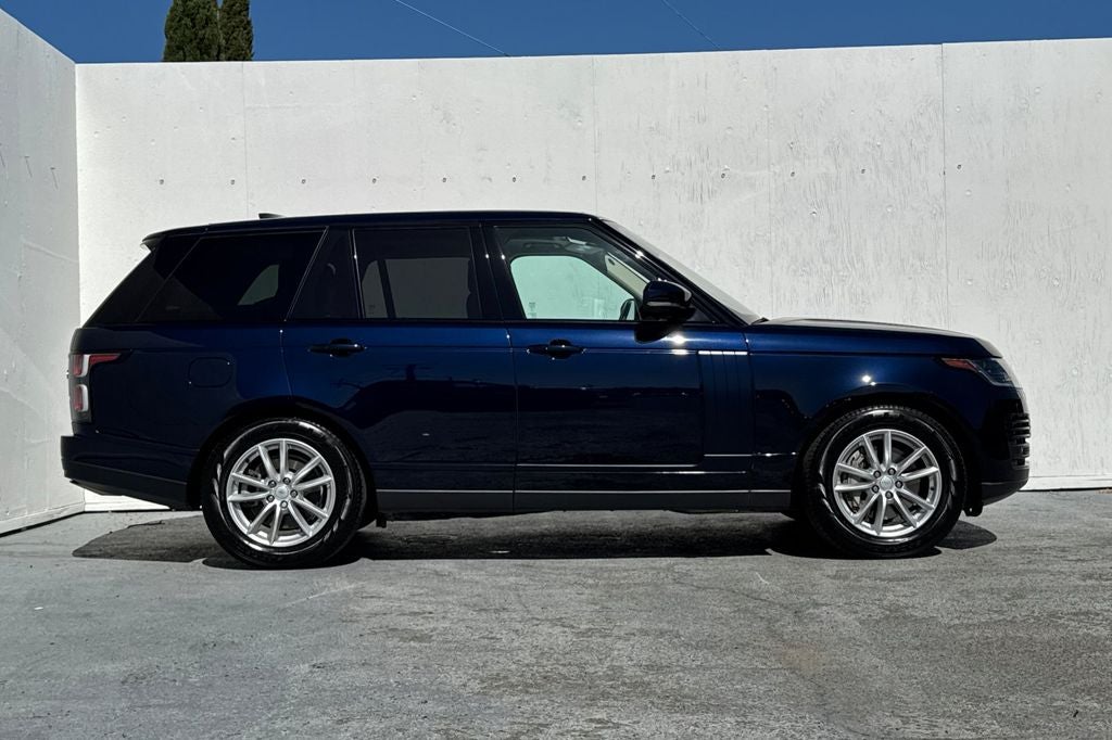 2022 Land Rover Range Rover .