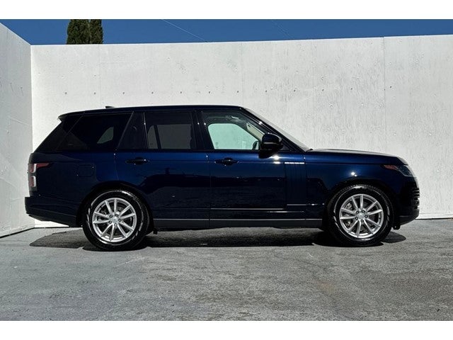 2022 Land Rover Range Rover .