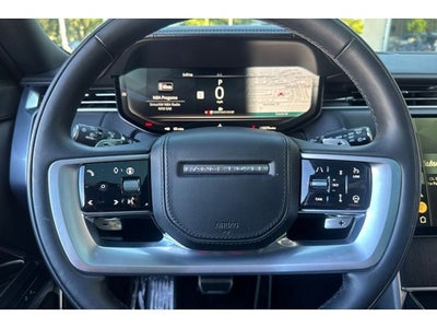 2025 Land Rover Range Rover SE